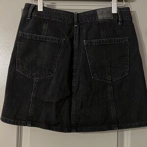 American Eagle Black high rise Denim Skirt Size 4 Button Up Front